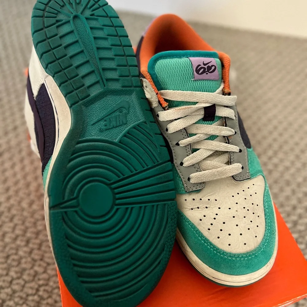 Nike 6.0 Dunk Sneakers size 7.5